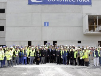 Visita a les obres de l'hospital d'alcaldes i regidors d ela comarca. ARXIU