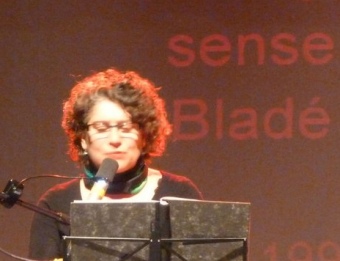 Cinta Massip i Toti Soler van estrenar l'espectacle el 2010 coincidint amb els 15 anys de la mort de Bladé.  SORTIM
