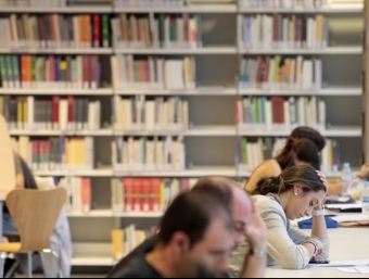 L'horari de les biblioteques s'adaptarà a la contenció i reduirà els horaris en temporada no lectiva. JOSÉ CARLOS LEÓN