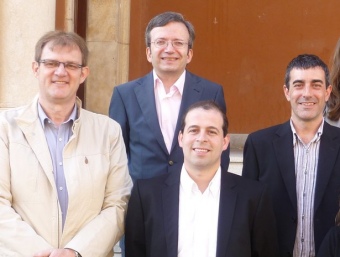 Benet Oliva –a dalt al mig– podria formar govern amb Joan Adell (PSC), Xavier Yelo (ERC) i Xavier Godàs (GEVD). G.A