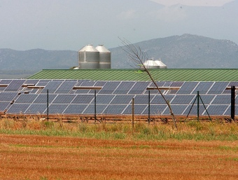 El parc solar fotovoltaic que hi ha al terme d'Ordis i que es va instal·lar l'any 2008. MANEL LLADÓ