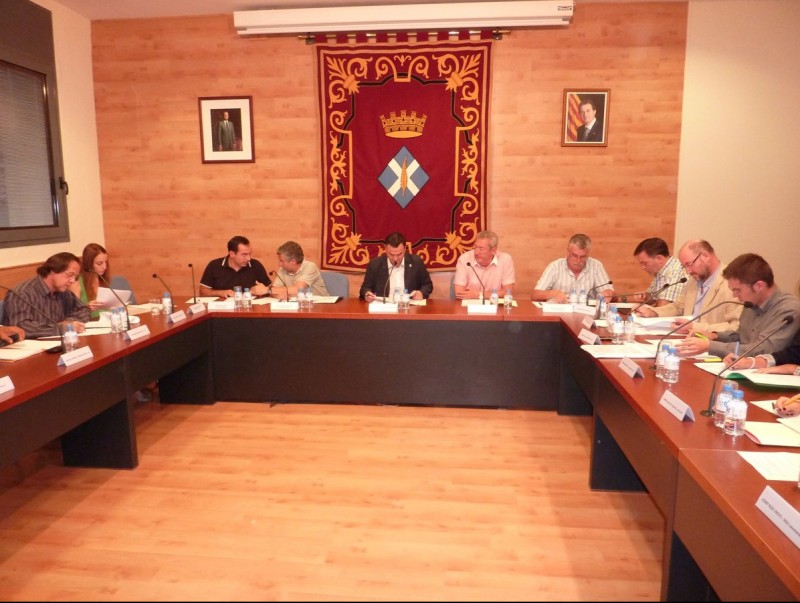 Imatge del primer ple ordinari de l'Ajuntament de Sant Andreu de Llavaneres, celebrat el passat dilluns. LL.A