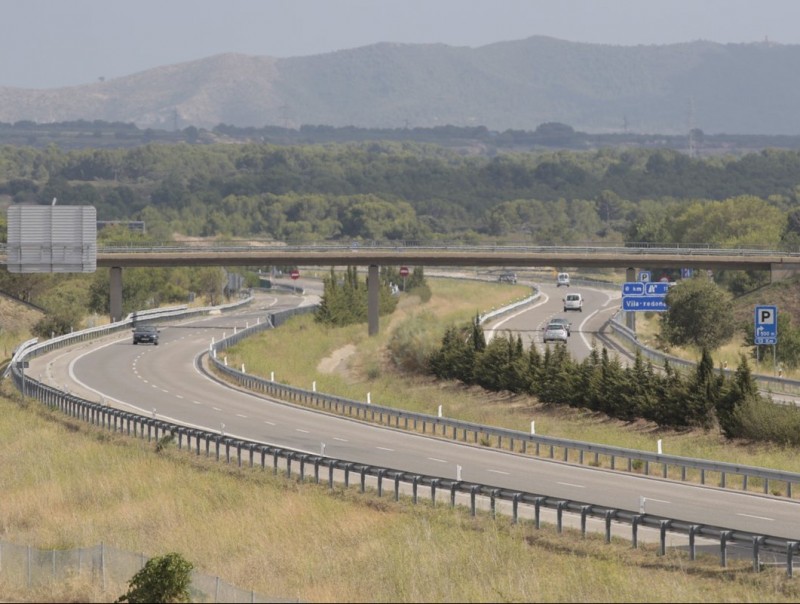 Imatge de l'autopista AP-2, gestionada per Acesa, en el tram del Pla de Santa Maria i que també està exempta de pagar el 95% de l'IBI. J.C. LEÓN