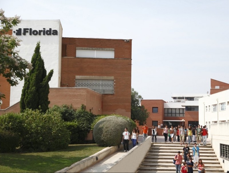 Edificis de l'Escola Universitària la Florida, a Catarroja. ARXIU