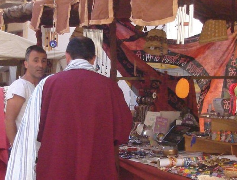 El mercat iber atrau visitants d'arreu del Montsià i altres comarques veïnes.  ALBA PORTA