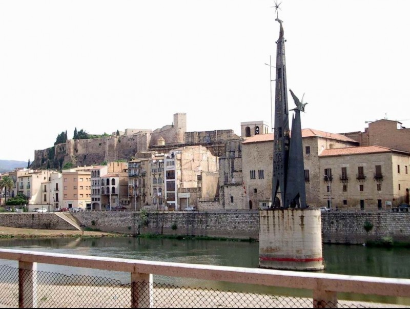 Tortosa és una de les poblacions catalanes amb més estoc en proporció al parc d'habitatges.  ARXIU
