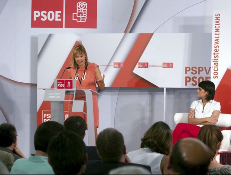 Leire Pajín en un acte dels socialistes de Gandia. ARXIU