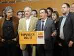 Els membres de la candidatura ERC-Rcat-Catalunya Sí la nit electoral JOSEP LOSADA