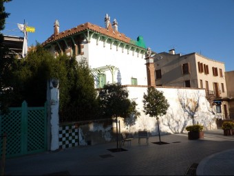 Imatge de la casa que l'arquitecte Puig i Cadafalch es va construir en ple centre d'Argentona. T.M