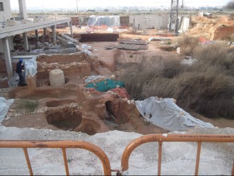 Restes de la Vila Romana descobertes al PAI en construcció. C.XIRIVELLA