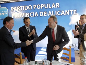 Acte de campanya del PP a Calp amb el president Alberto Fabra. EL PUNT-AVUI