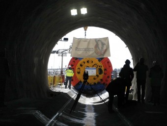 Túnel transfronterer per la interconnexió elèctrica de la MAT, amb la tuneladora LLUIS SERRAT