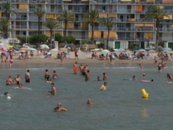 Vista d'una platja de cunit, en una imatge d'arxiu EL PUNT AVUI