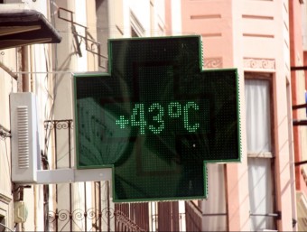 Un termòmetre ahir a Lleida a tres quarts de quatre de la tarda XAVIER LOZANO / ACN