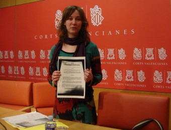 Marina Albiol a la sala de premsa de les Corts. JOSÉ CUÉLLAR