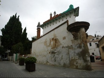 Part de la façana de la casa d'estiueig de Josep uig i Cadafalch a Argentona QUIM PUIG