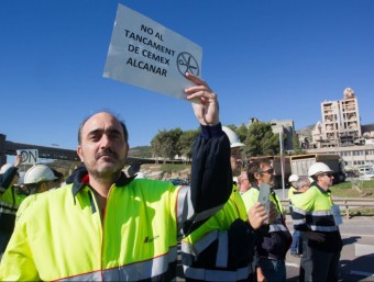 Protesta dels treballadors d'Alcanar dilluns passat.  J.C.LEÓN