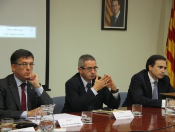 El conseller Recoder, el delegat del govern a l'Ebre i el president de la CHE durant la reunió de la Comissió per a la Sostenibilitat de l'Ebre que es va fer ahir a Amposta. ACN