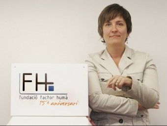 La directora de la Fundació de Factor Humà, Anna Fornés, a la seu de l'organització.  ARXIU