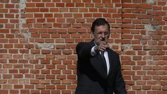 El president del govern espanyol, Mariano Rajoy, abans de reunir-se amb Mario Monti REUTERS