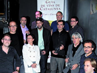 Imatge dels productors premiats per la Guia de Vins de Catalunya.  L'ECONÒMIC