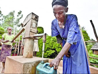Un dels projectes pels qual recapta fons Worldcoo té a veure amb l'habilitació de pous d'aigua a Etiòpia.  PABLO TOSCO-INTERMÓN OXFAM