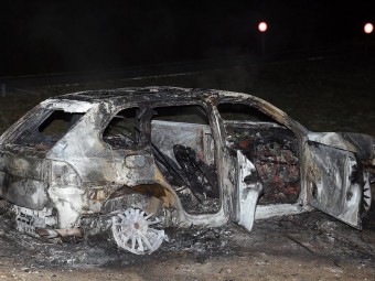 El Porsche que van cremar a Capmany. JOAN CASTRO / ICONNA