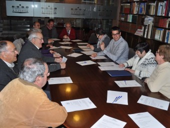 Reunió del Consell de la Gent Gran a l'Ajuntament. EL PUNT AVUI