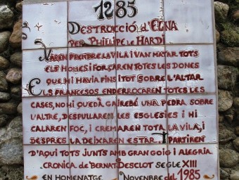 Placa commemorativa instal·lada el novembre del 1985