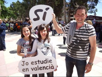 Promoció d'Escola Valenciana de la matrícula en valencià. EL PUNT AVUI
