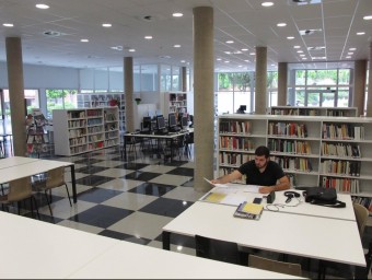 A l'edifici de la biblioteca s'hi faran tres aules més per estudiants d'ESO J.N