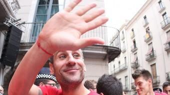 Jose Martínez (a la foto, en l'acte d'homenatge que l'afició va fer al Girona) ha tancat un cicle a Montilivi LLUÍS SERRAT
