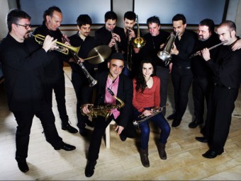 Chamorro i Motis, envoltats pels músics de The New Catalan Ensemble ARXIU