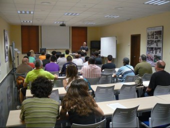 Jornada informativa amb els voluntaris mediambientals d'enguany. EL PUNT AVUI