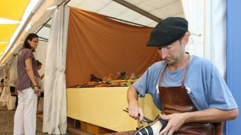 L'artesania és una de les activitats a l'alça entre els estands que es poden visitar a la fira OLÍVIA MOLET