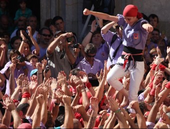 Castellers de la Colla Jove Xiquets de Tarragona , una de les colles cridades a ser protagonistes de la jornada del cap de setmana. E. MAGRE