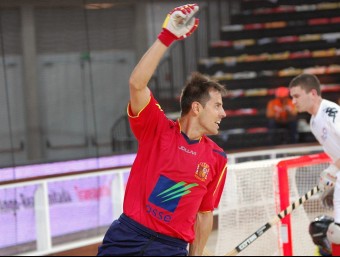 El jugador del Reus Jordi Adroher celebra el sdgon gol durant el partit d'ahir RFEP