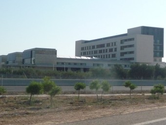 Vista panoràmica de l'edifici de l'hospital comarcal de Llíria. ESCORCOLL