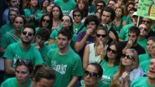 Milers de persones van sortir al carrer en rebuig del TIL imposat per Bauzà ASS. DOCENTS