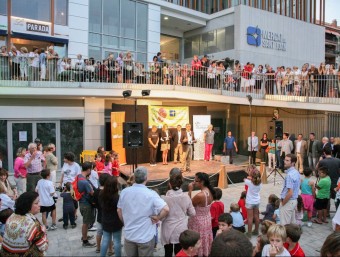 Detall de la inauguració del nou mercat municipal de Vilassar de Mar que torna a la seva ubicació inicial. AJ. DE VILASSAR DE MAR