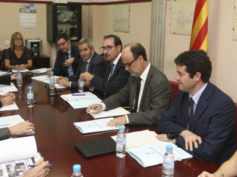 Espadaler va reunir ahir els alcaldes a Alcanar EFE