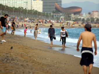 La platja de Barcelona , un dia d'aquest mes d'octubre QUIM PUIG