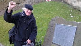 L'historiador Ian Wood va ser un dels promotors de la placa de record als brigadistes escocesos que s'alça avui a Edimburg Ò.P.J