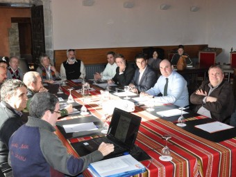 Reunió de la comissió que gestiona el projecte del Tres Reis. EL PUNT AVUI
