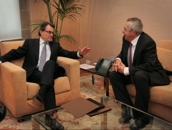 Artur Mas amb Jean Marc Pujol en 2012, l'any on es van signar els acords electorals entre la UMP i CDC per la Catalunya Nord A.R
