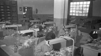 Un taller industrial de postguerra  AJUNTAMENT DE gIRONA - SGDAP / ACGAX. Servei d’Imatges. Col·lecció d’imatges de Josep M. Dou Camps
