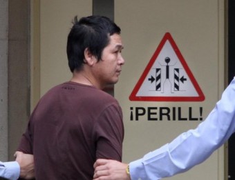 Chen Xiaowei entrant a la presó de Girona l'octubre de 2012 JOAN CASTRO / ICONNA