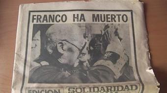 Una de les portades històriques de Solidaridad Nacional: la de la mort de Franco. El diari desapareix el 1979. ARXIU
