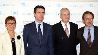 José Mauel Soria, amb Eugenia Bieto, directora general d'Esade i Martin Winterkorn, de Volkswagen, ahir al vespre ACN