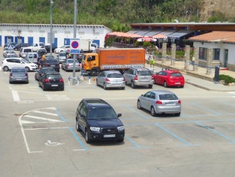 La nova zona blava d'aparcament a llevant del port d'Arenys comença a funcionar demà. PORTS GENERALITAT